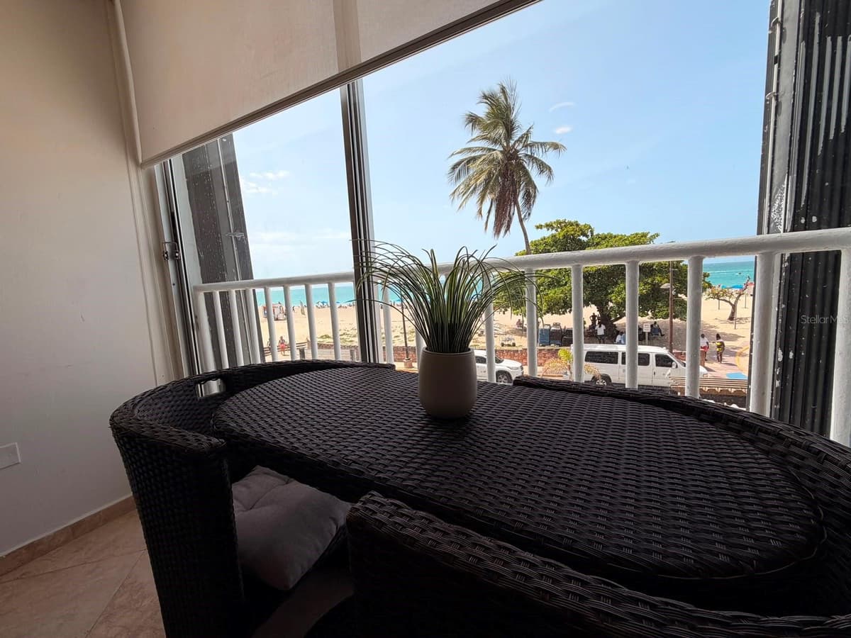 Ave Isla Verde RACQUET CLUB — photo 2 of 12