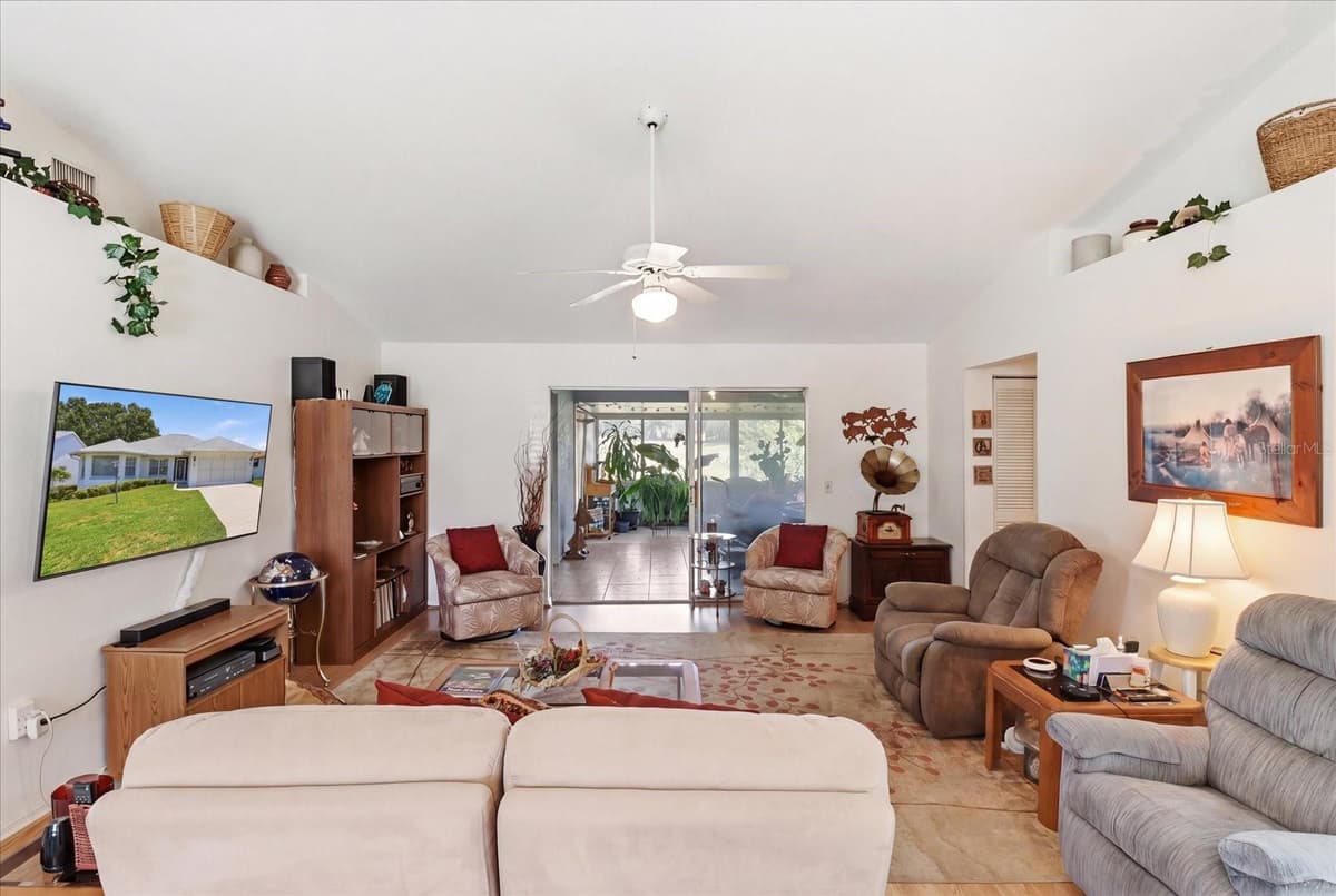 685 COLBERT COURT — photo 8 of 41