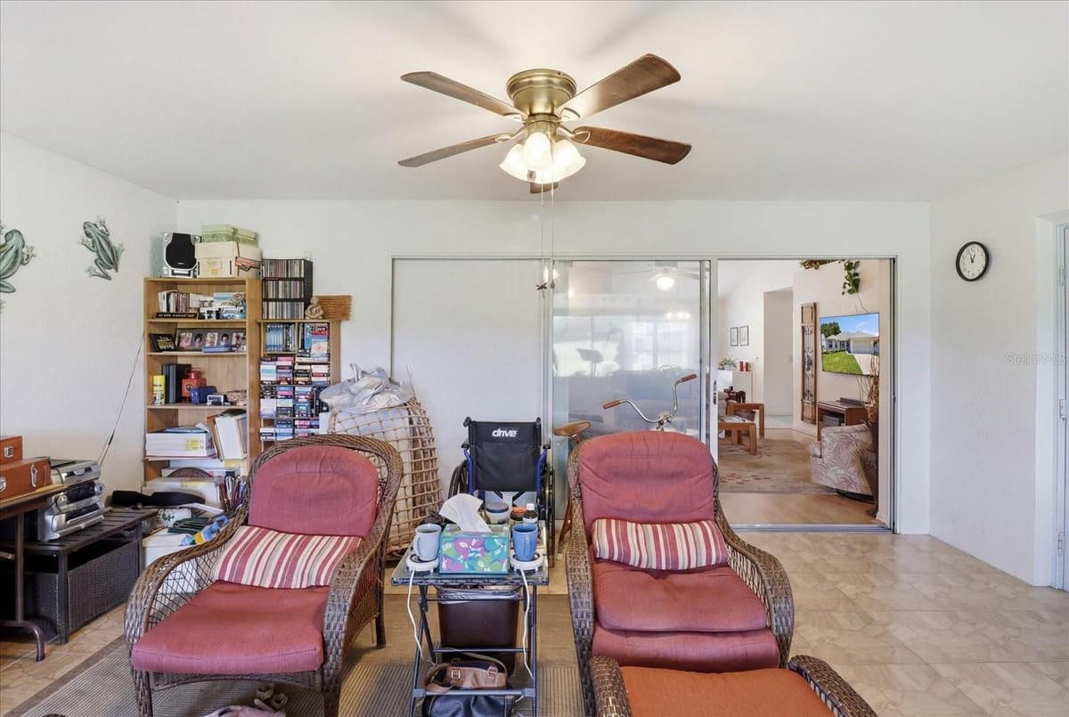 685 COLBERT COURT — photo 37 of 41