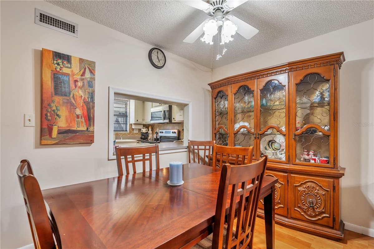 2400 WINDING CREEK BOULEVARD — photo 9 of 28