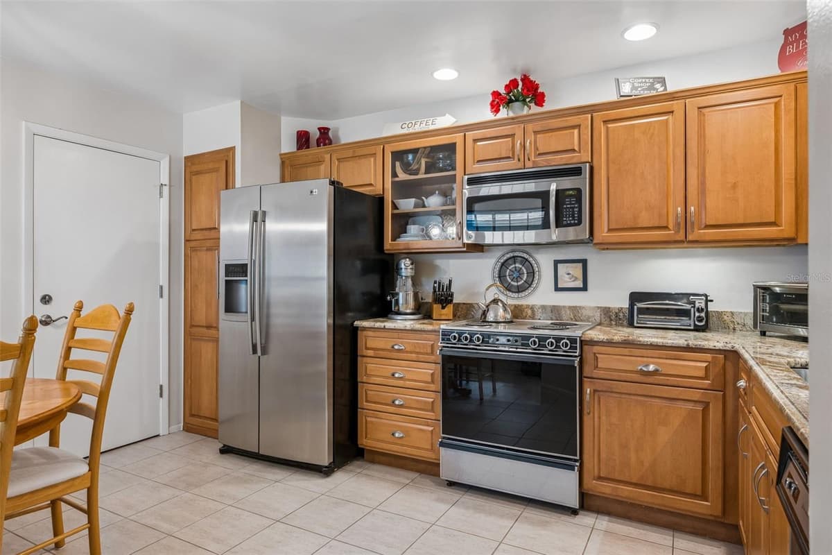 1123 BENT BIRCH COURT — photo 10 of 20