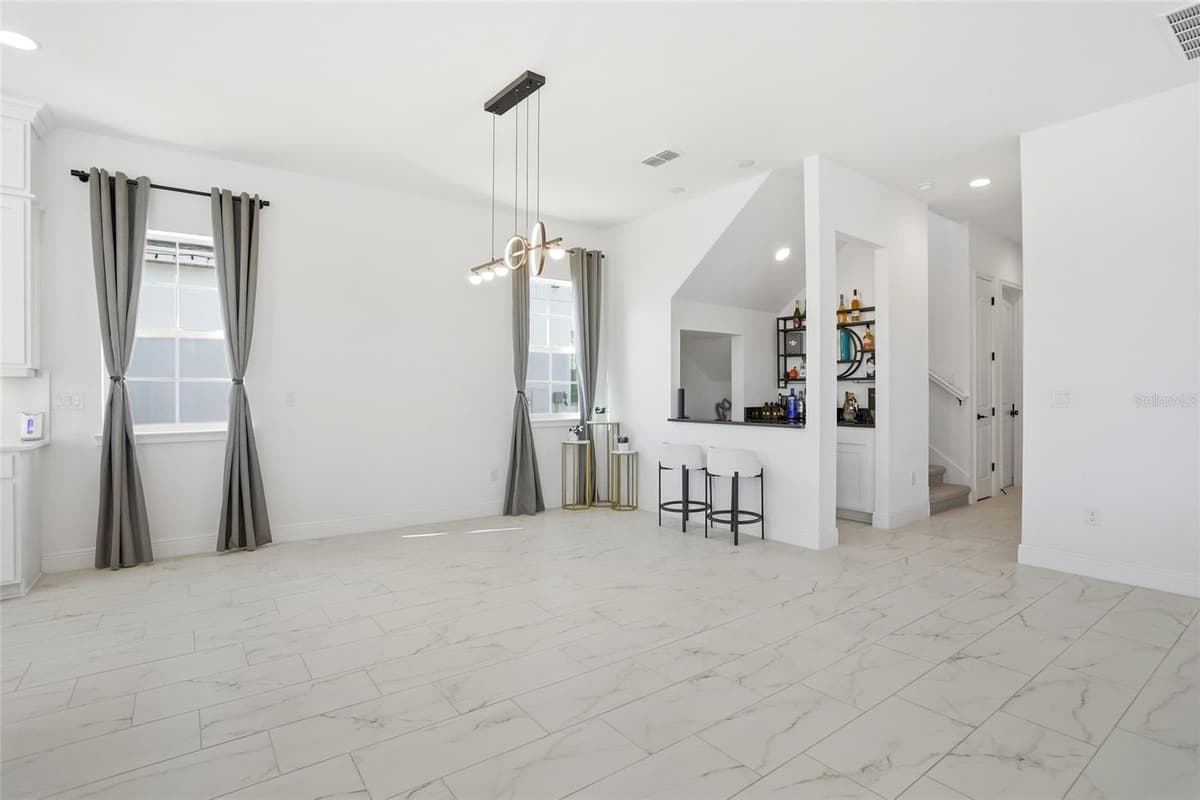 5170 BUTTONSAGE — photo 15 of 40
