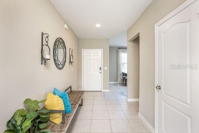 621 BROADOAK DRIVE — photo 3 of 42