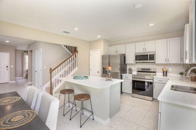 621 BROADOAK DRIVE — photo 7 of 42