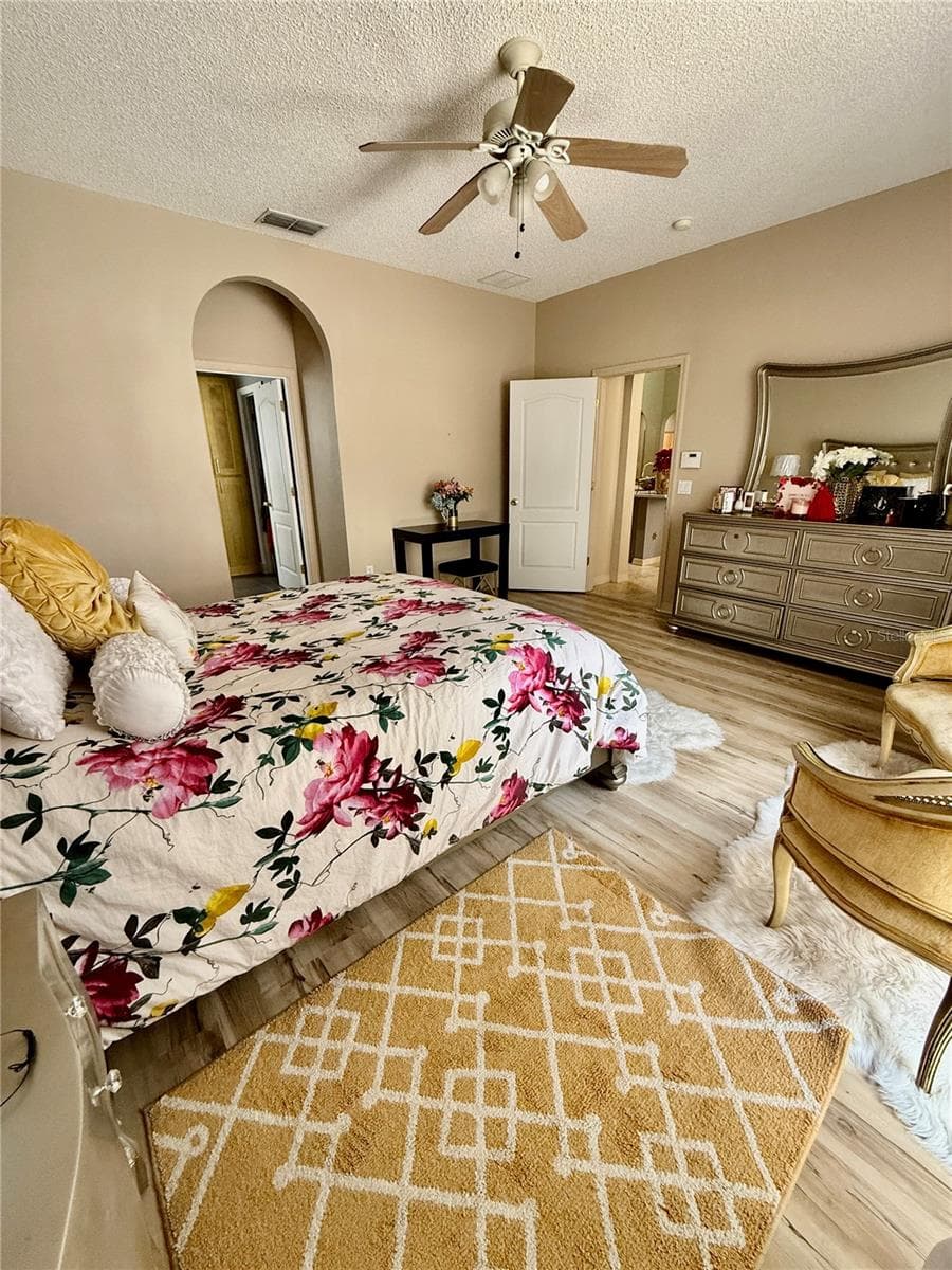 1748 FLORENCE VISTA BOULEVARD — photo 18 of 38