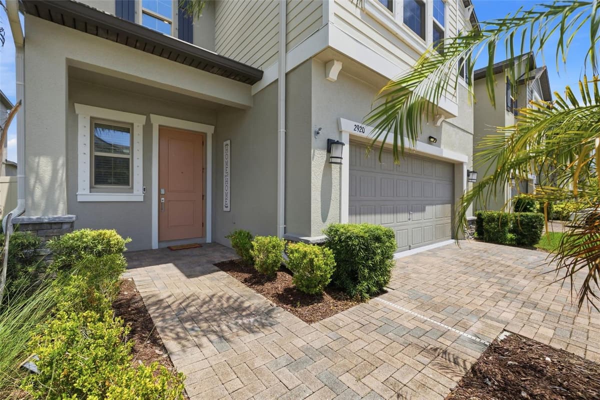 2920 GRIDIRON ISLE — photo 11 of 48