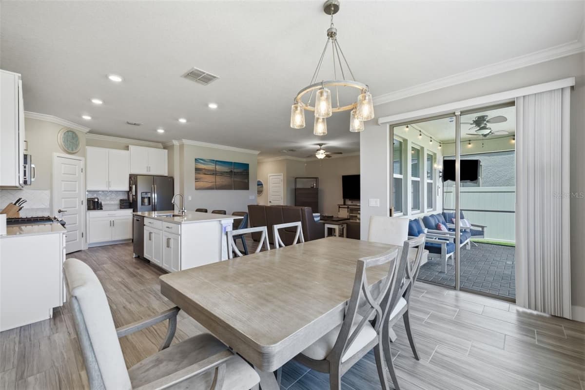 2920 GRIDIRON ISLE — photo 20 of 48