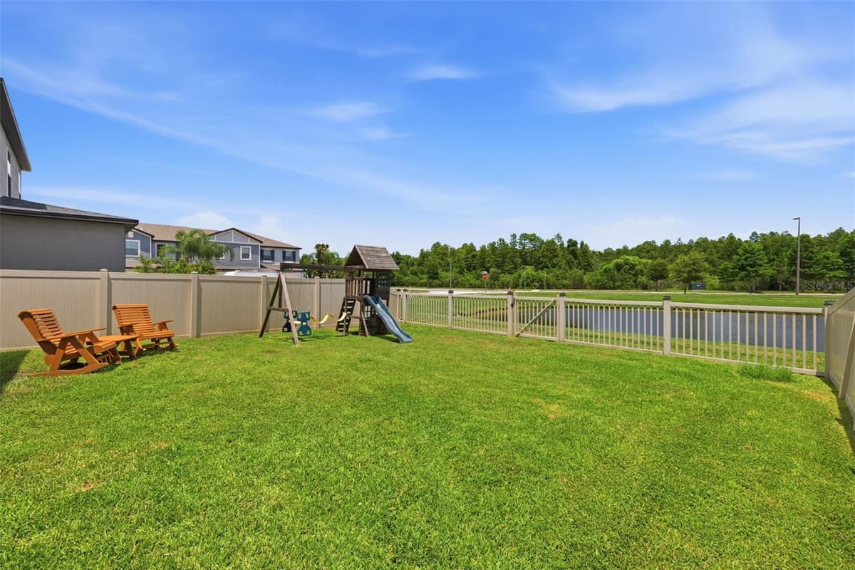 2920 GRIDIRON ISLE — photo 35 of 48