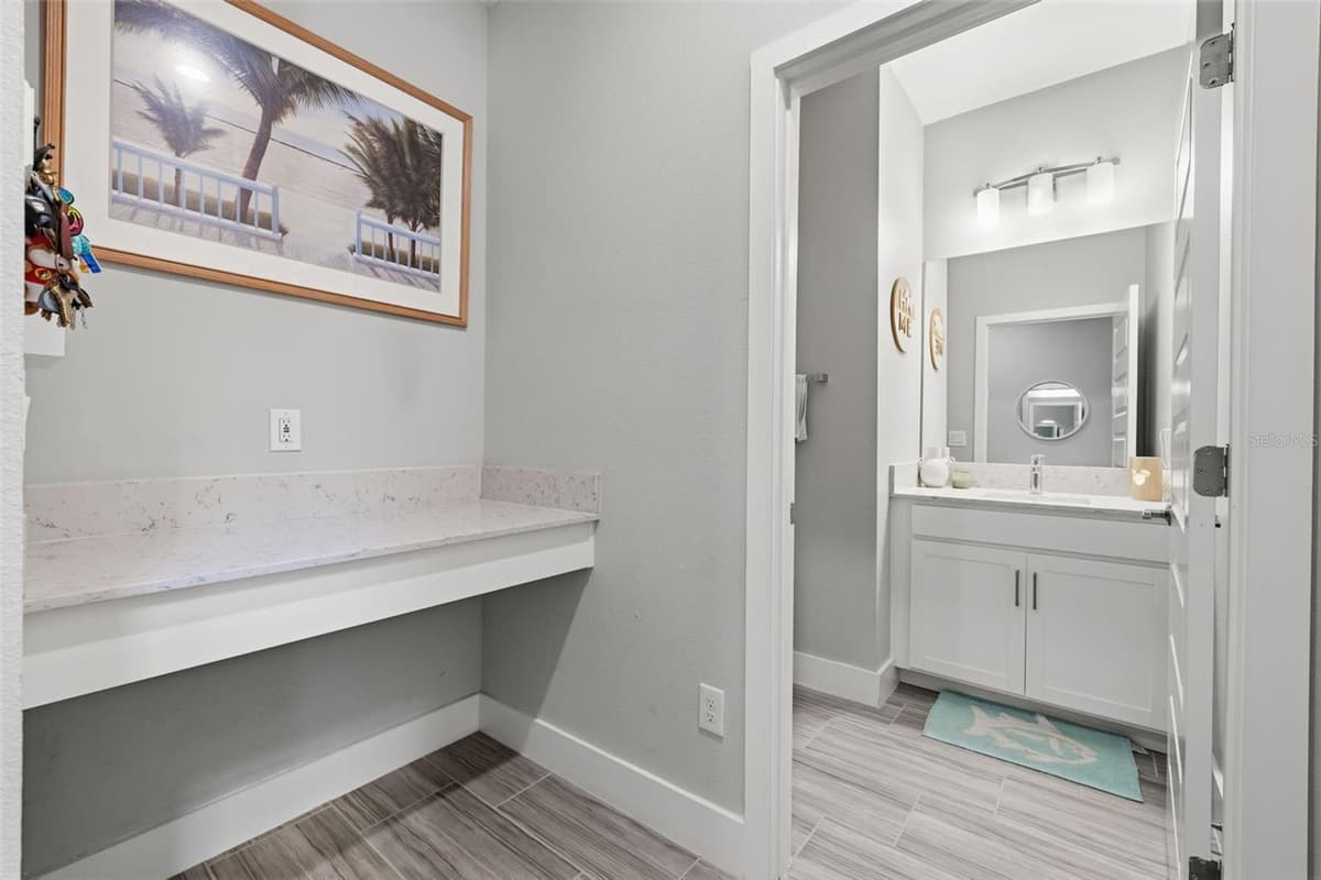 2920 GRIDIRON ISLE — photo 21 of 48