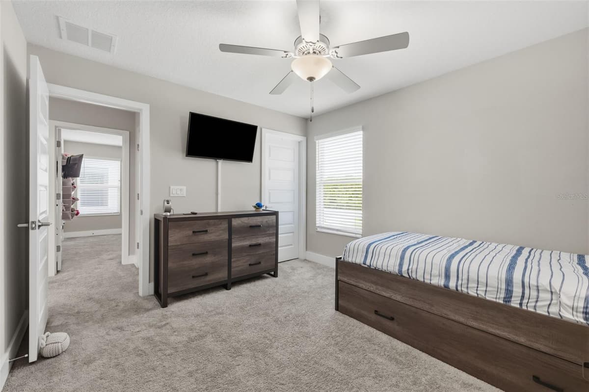 2920 GRIDIRON ISLE — photo 30 of 48