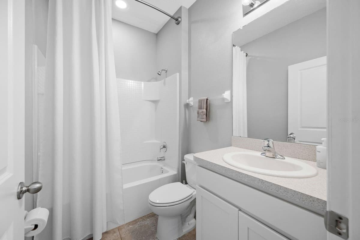 6549 DEVESTA LOOP — photo 10 of 73