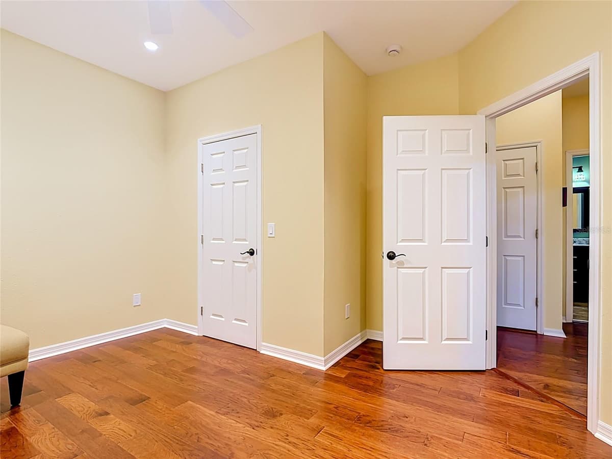 828 MORNING GLORY LANE — photo 33 of 61