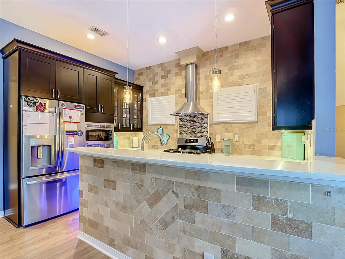 828 MORNING GLORY LANE — photo 48 of 61