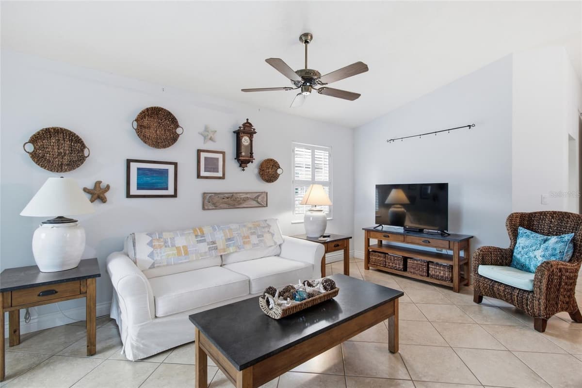 308 CHARTLEY COURT — photo 19 of 44