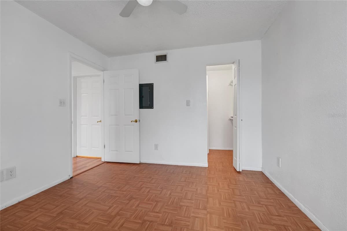3740 IDLEBROOK CIRCLE — photo 20 of 34