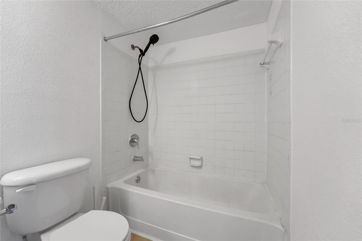 3740 IDLEBROOK CIRCLE — photo 23 of 34