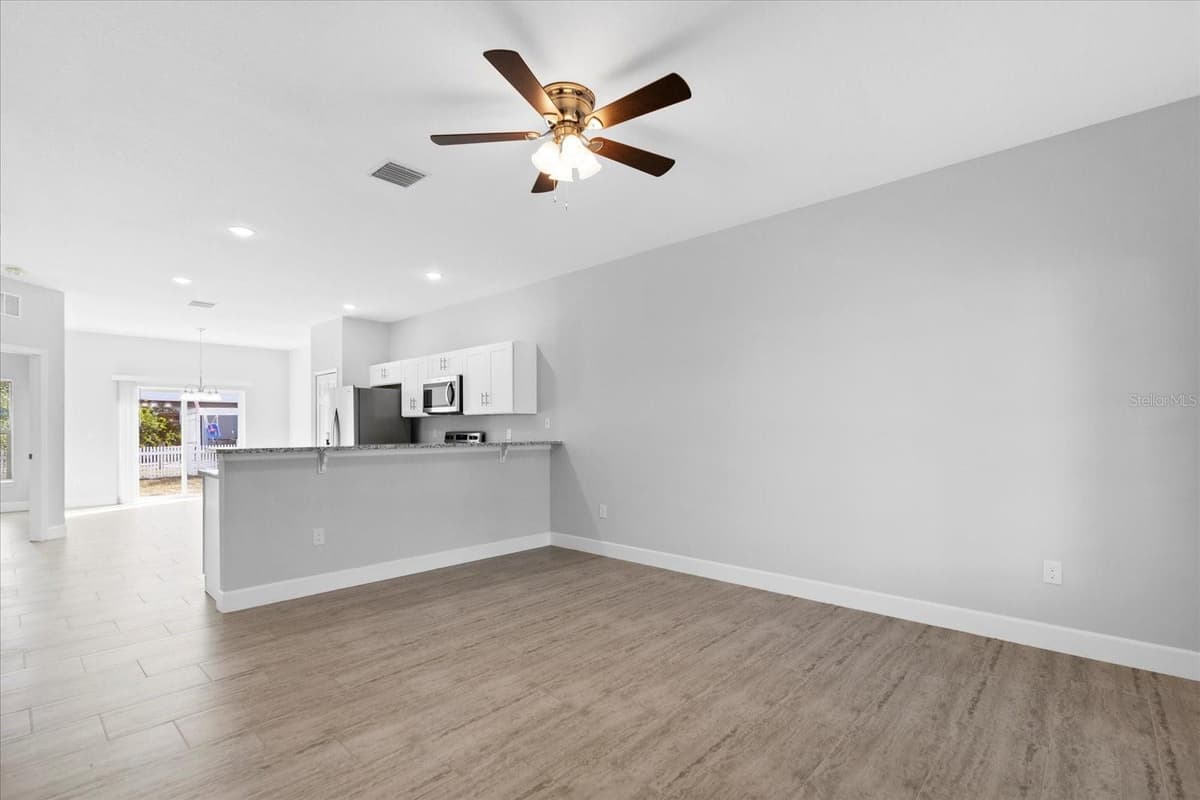 16 TROUT WAY — photo 2 of 15