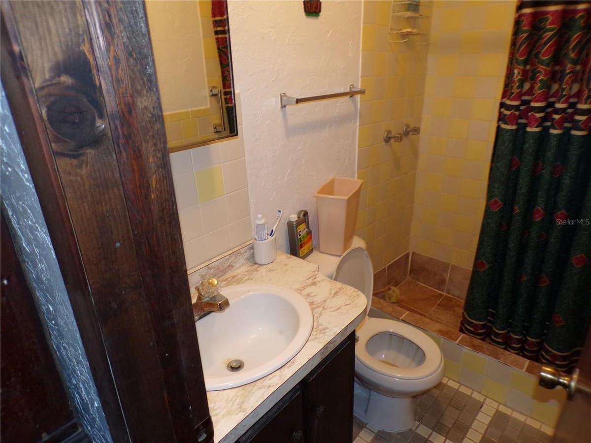 30 478TH AVENUE — photo 14 of 27