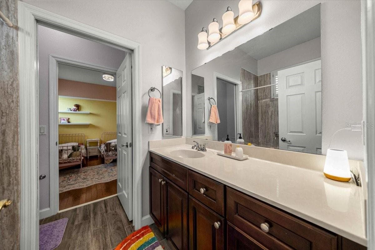 9095 LAUREL RIDGE DRIVE — photo 37 of 68