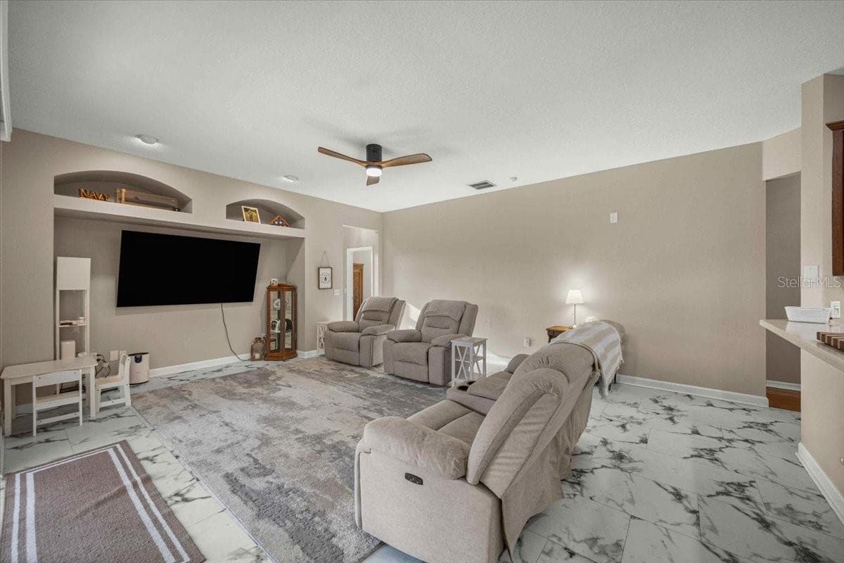 9095 LAUREL RIDGE DRIVE — photo 28 of 68