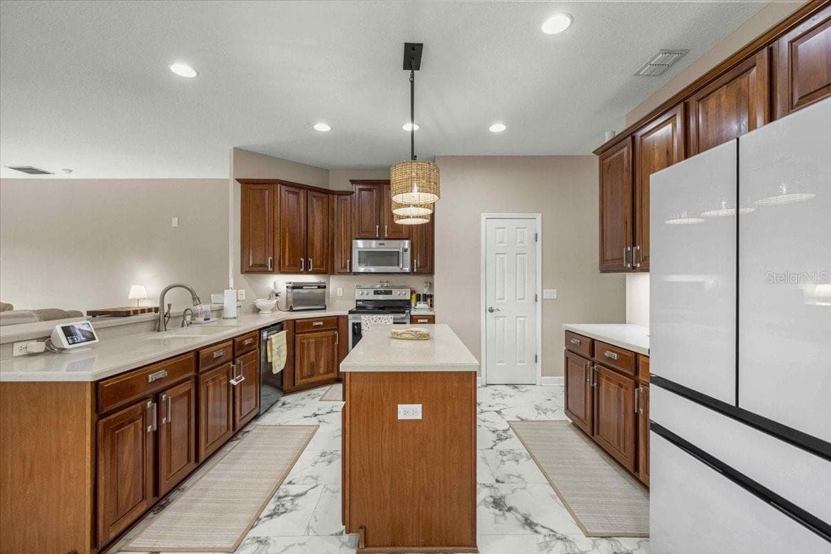 9095 LAUREL RIDGE DRIVE — photo 25 of 68