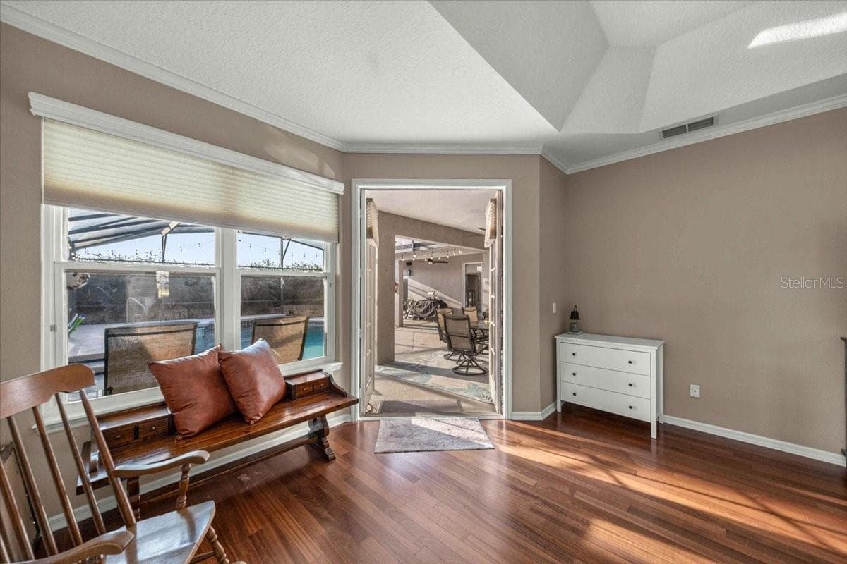 9095 LAUREL RIDGE DRIVE — photo 14 of 68