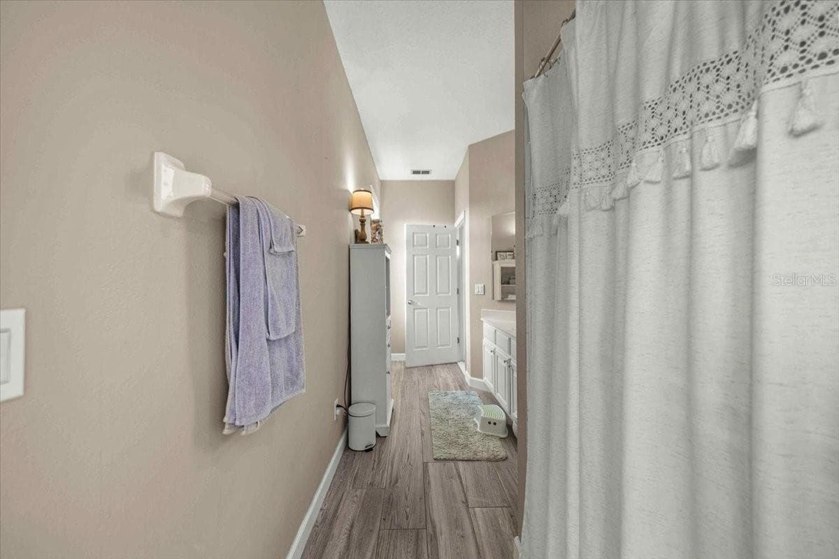 9095 LAUREL RIDGE DRIVE — photo 34 of 68