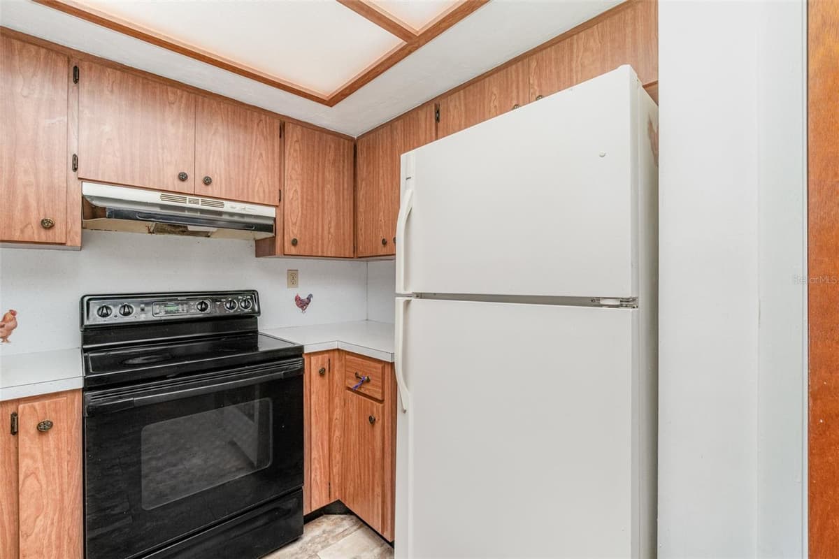 918 MAGNOLIA STREET — photo 6 of 16