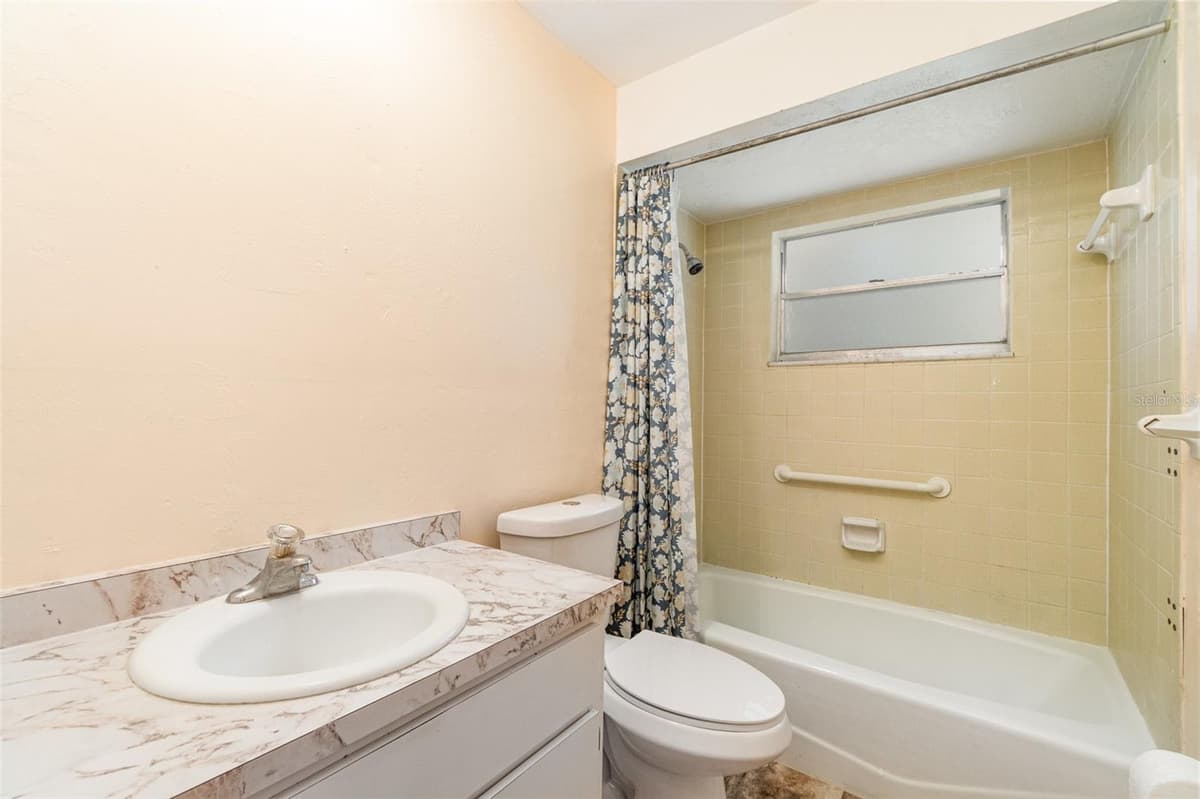 918 MAGNOLIA STREET — photo 13 of 16