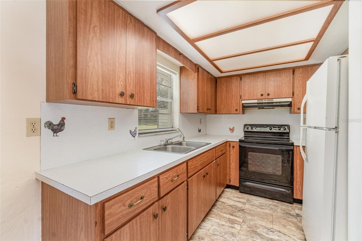 918 MAGNOLIA STREET — photo 5 of 16