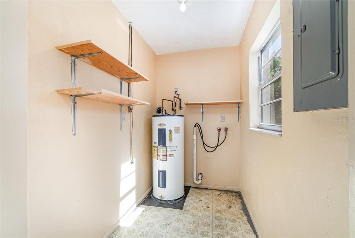 918 MAGNOLIA STREET — photo 16 of 16