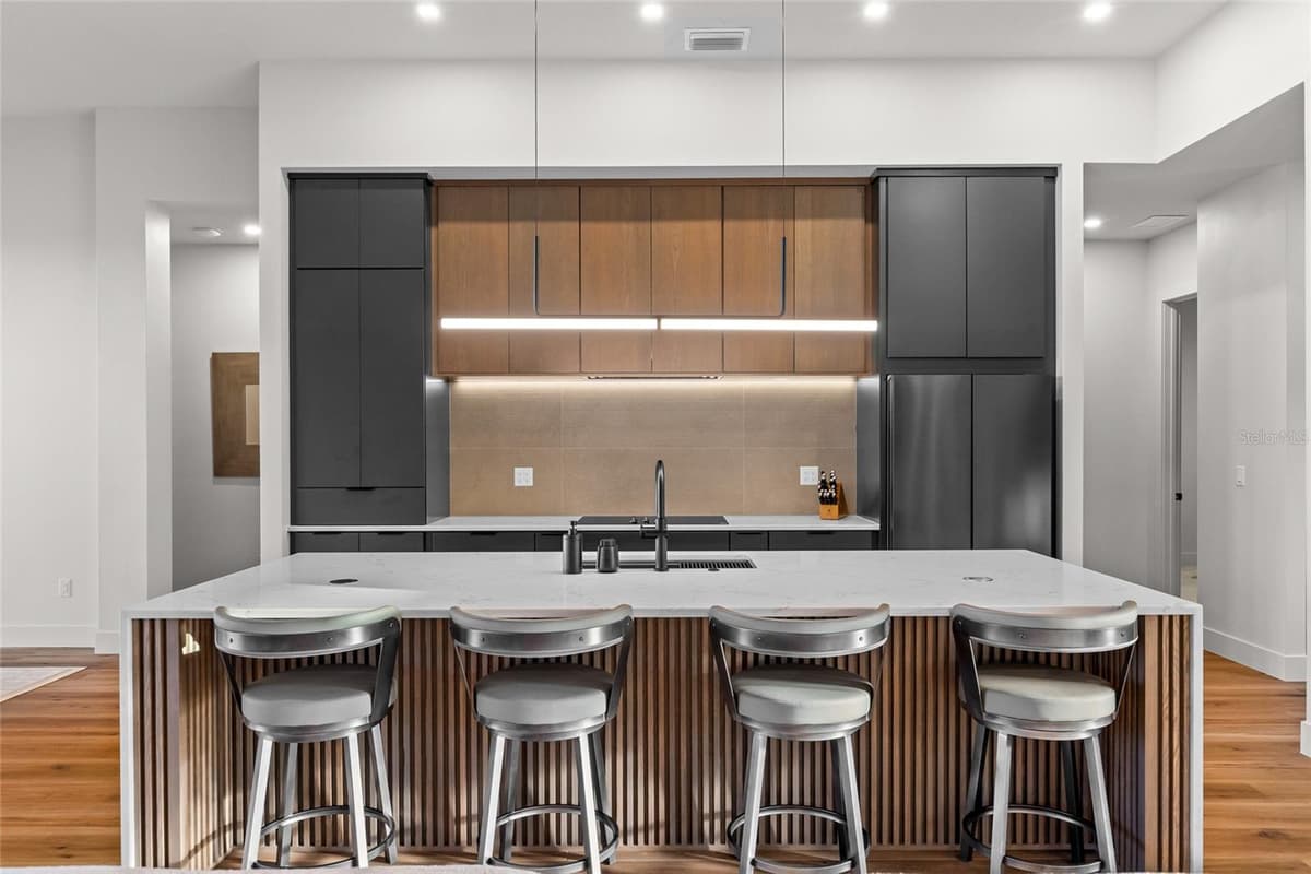 1625 TURNBULL CROSSINGS DRIVE — photo 14 of 70
