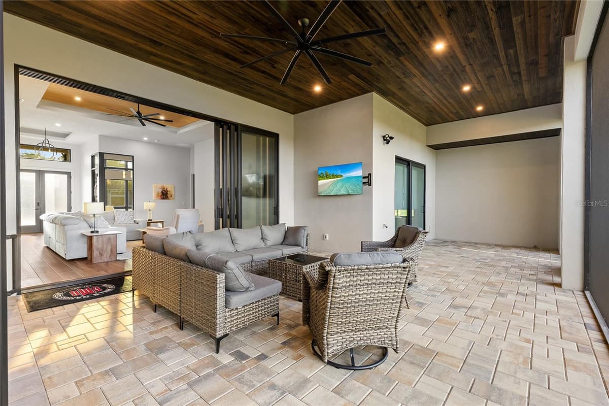 1625 TURNBULL CROSSINGS DRIVE — photo 24 of 70