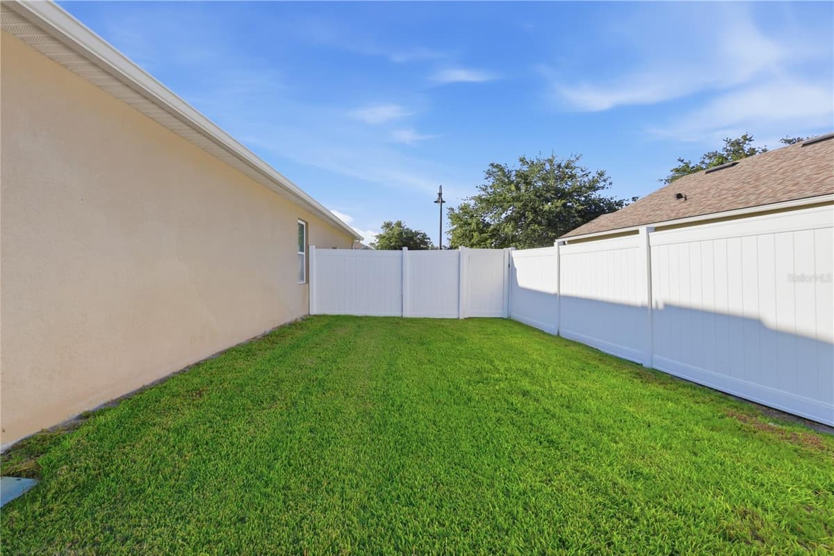 802 GRAND PARK COURT — photo 28 of 30