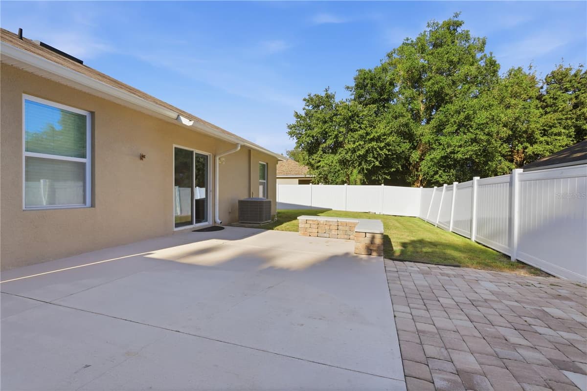 802 GRAND PARK COURT — photo 26 of 30