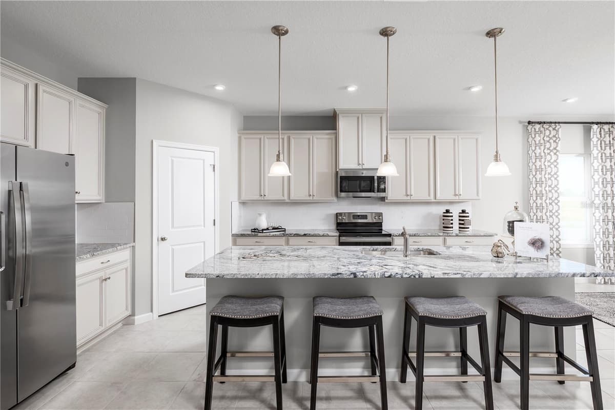 9816 PINE MILL COURT — photo 6 of 20