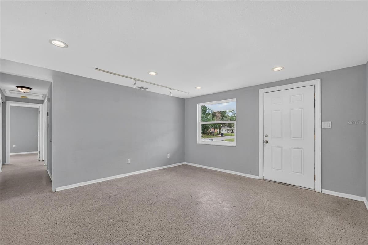 506 SHAMROCK ROAD — photo 6 of 51