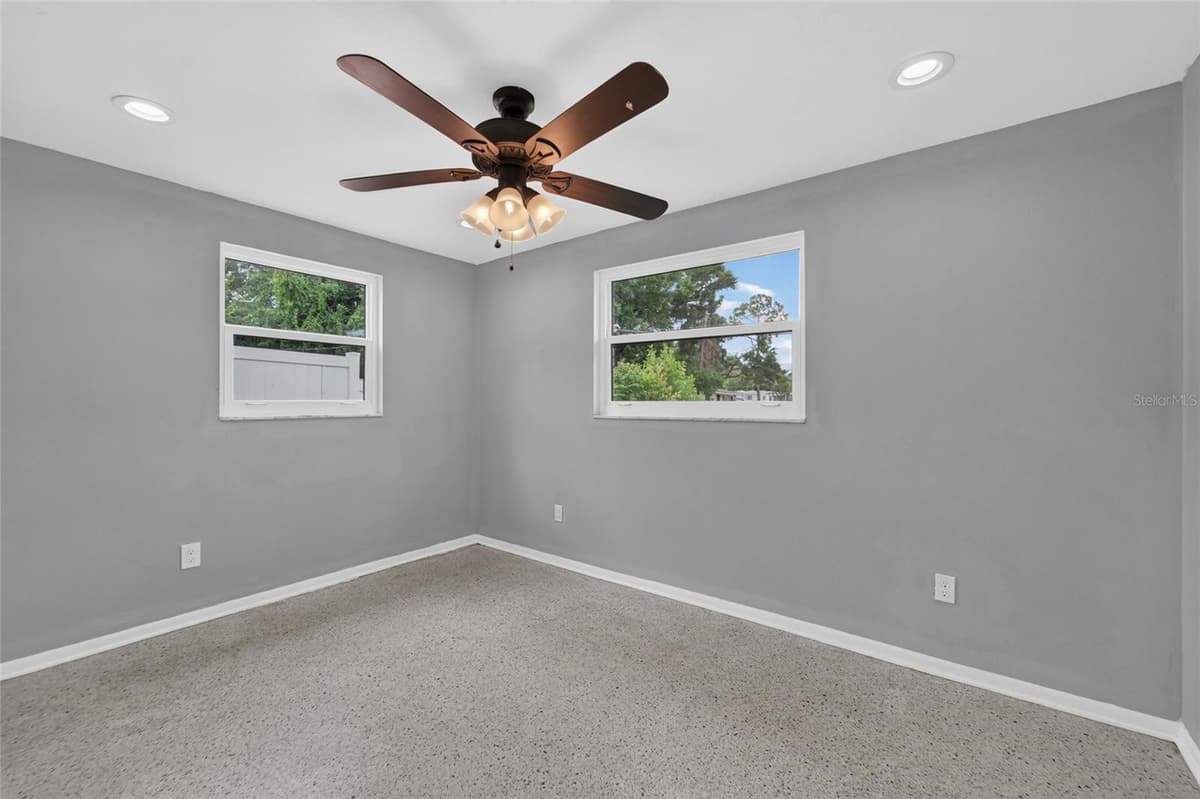 506 SHAMROCK ROAD — photo 24 of 51