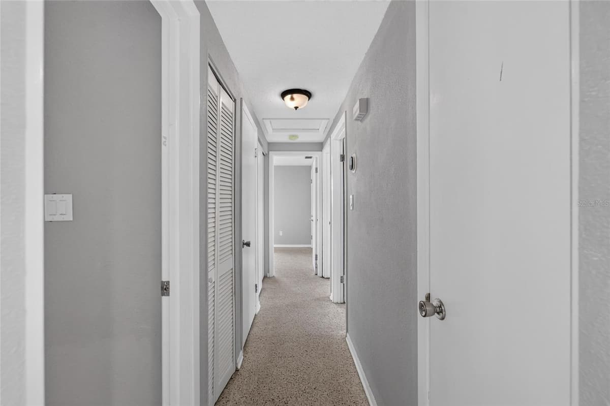 506 SHAMROCK ROAD — photo 17 of 51