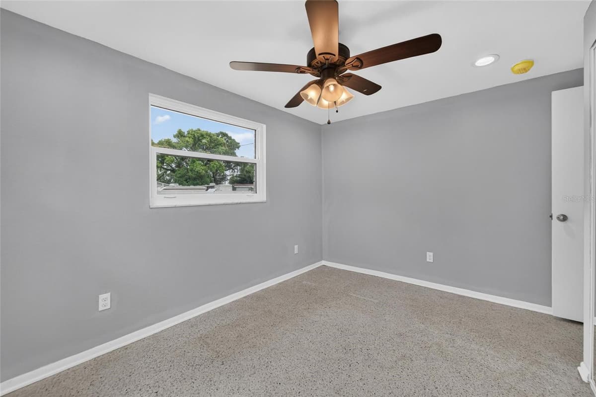 506 SHAMROCK ROAD — photo 26 of 51