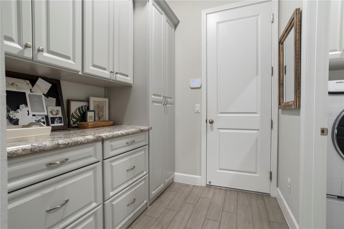 940 TALON PLACE — photo 12 of 29