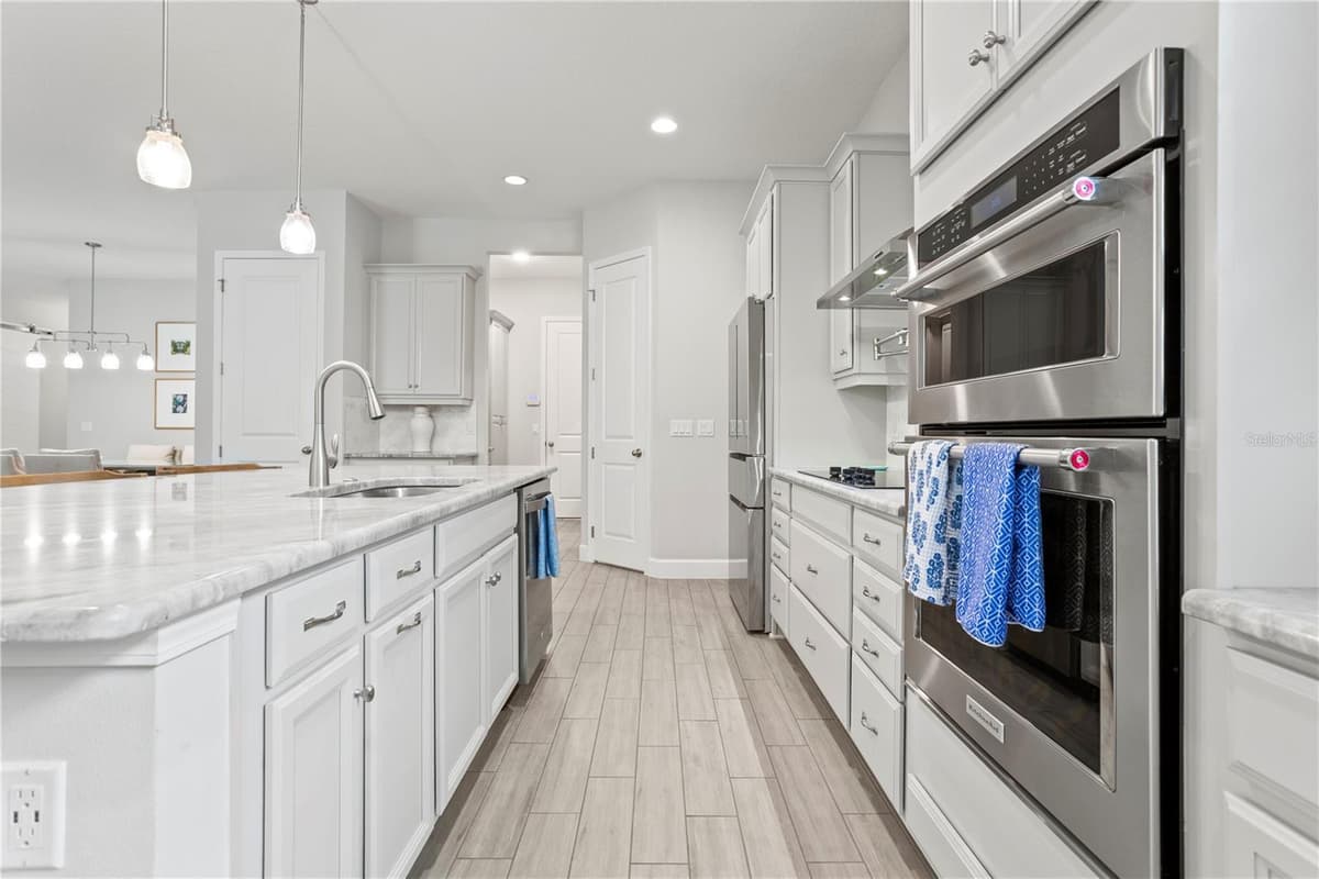940 TALON PLACE — photo 7 of 29