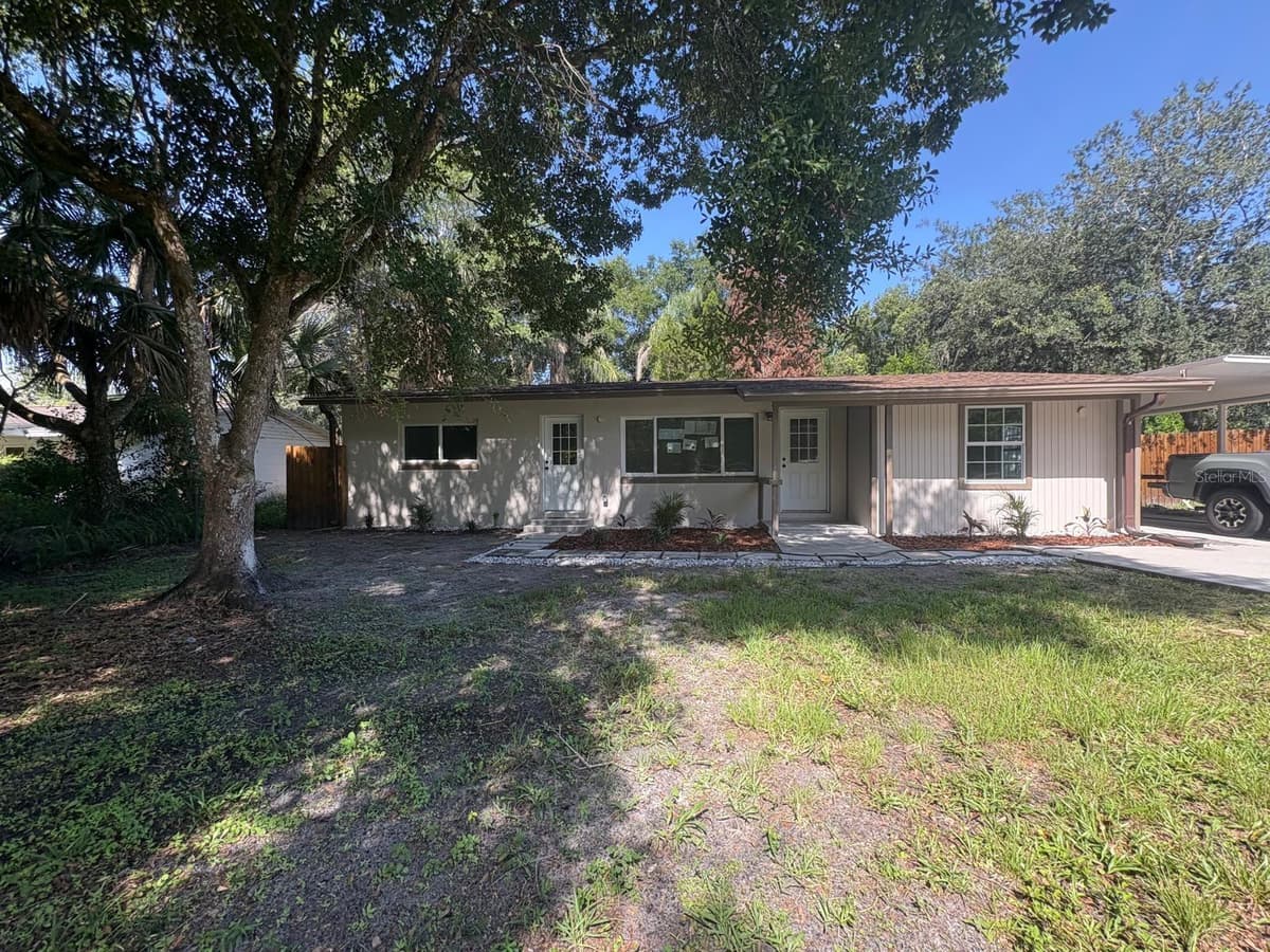 4358 BEDFORD ROAD — photo 3 of 16
