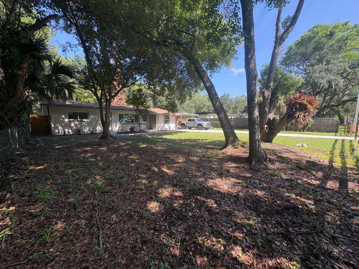4358 BEDFORD ROAD — photo 10 of 16