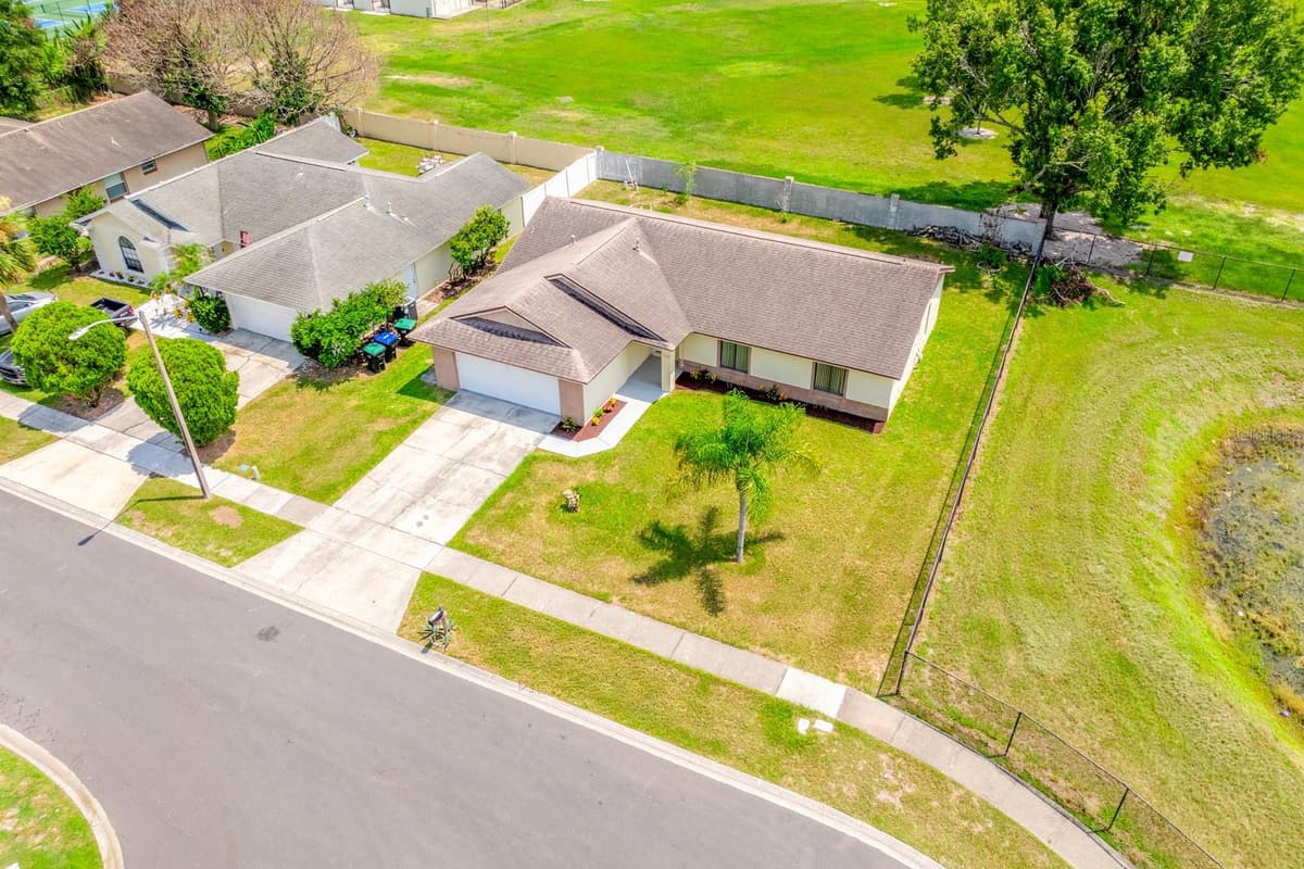 2790 MUSCATELLO STREET — photo 4 of 34