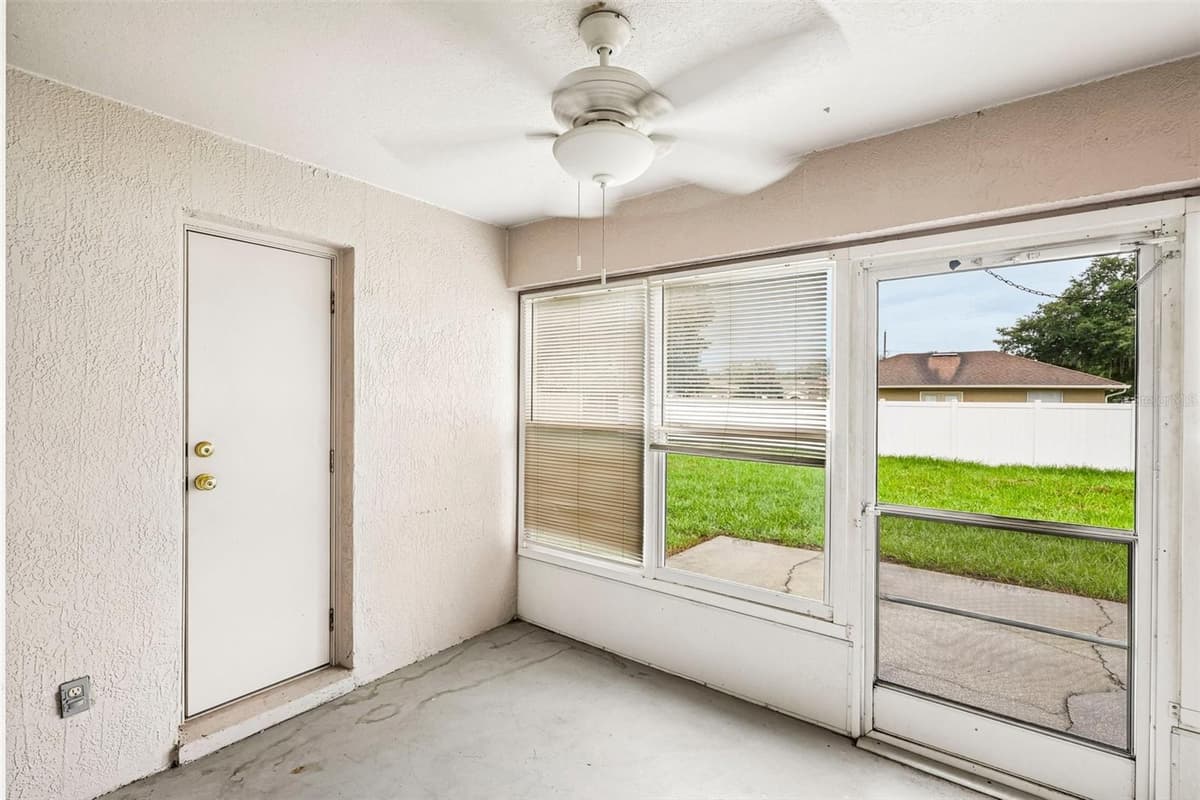 4871 CEDAR VIEW DRIVE — photo 45 of 51