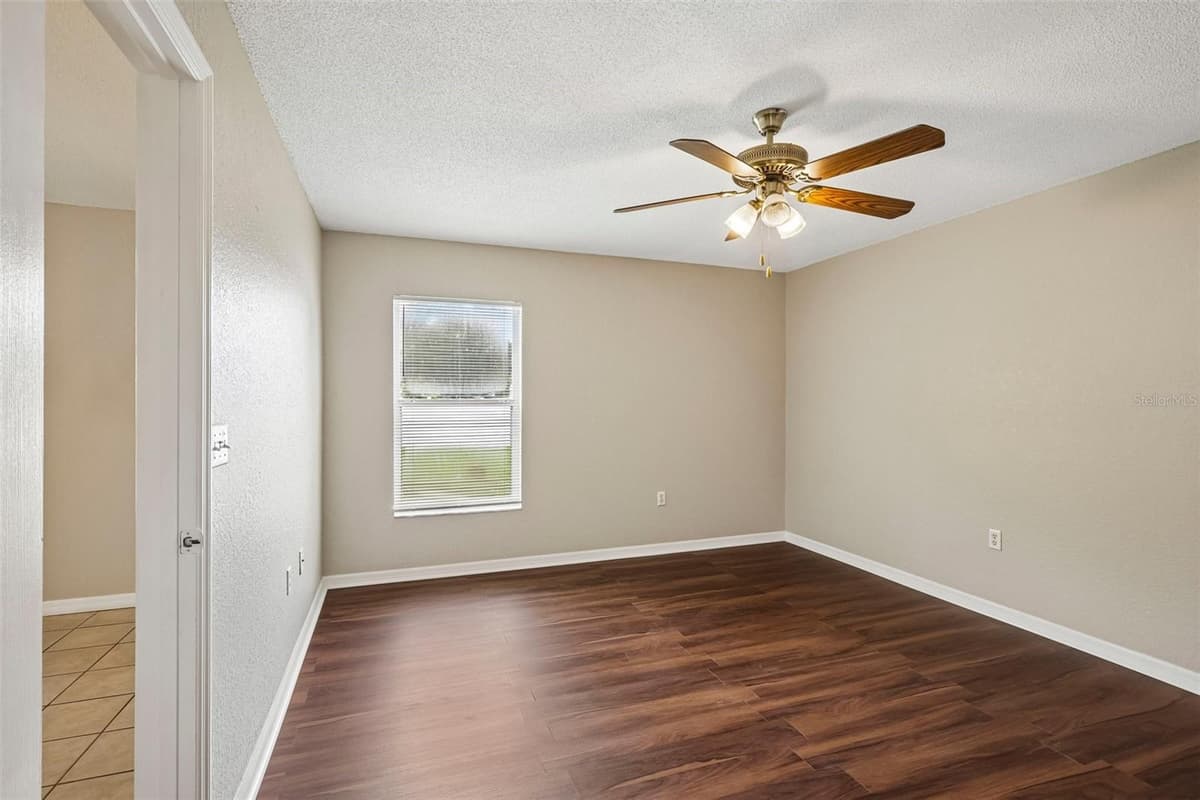 4871 CEDAR VIEW DRIVE — photo 31 of 51