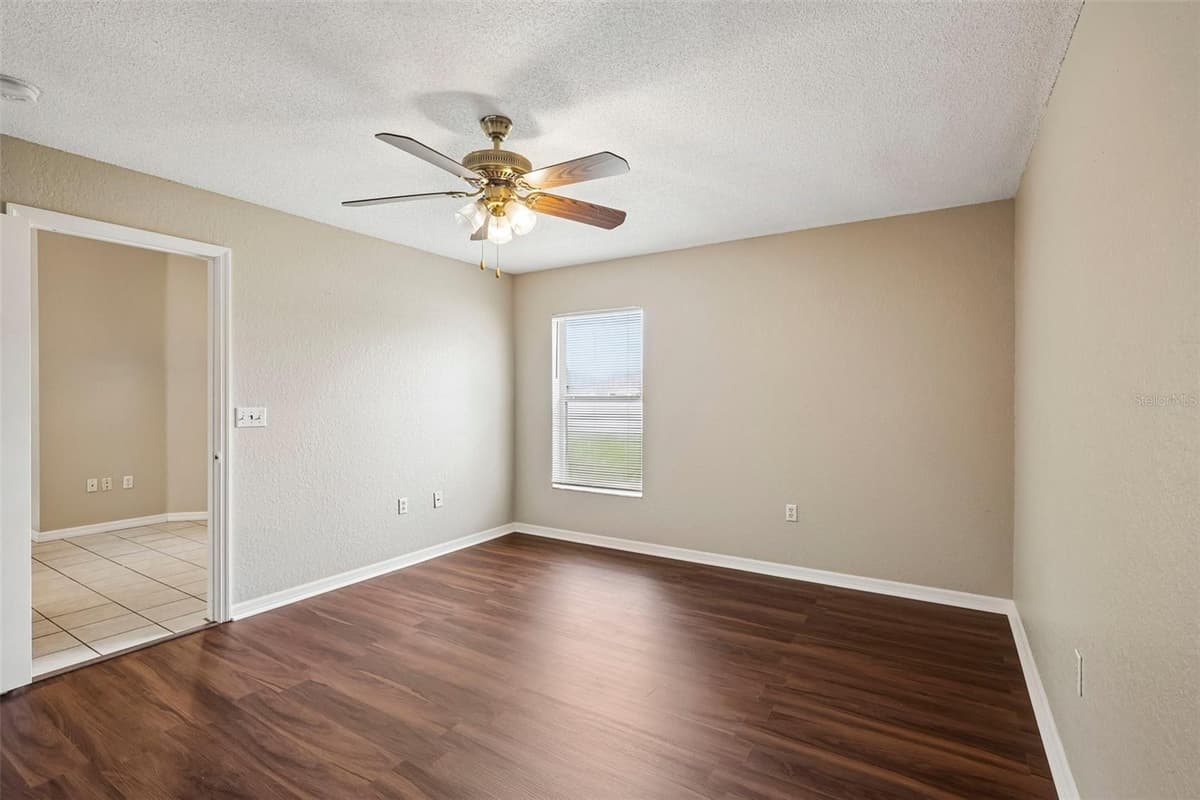 4871 CEDAR VIEW DRIVE — photo 29 of 51