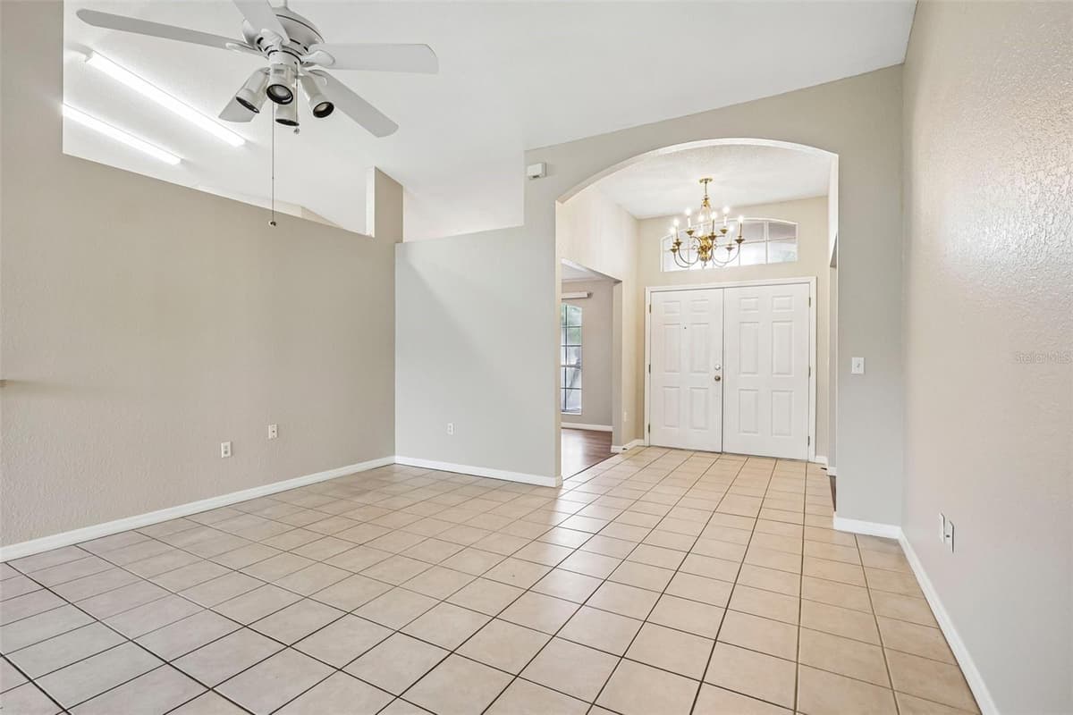 4871 CEDAR VIEW DRIVE — photo 8 of 51