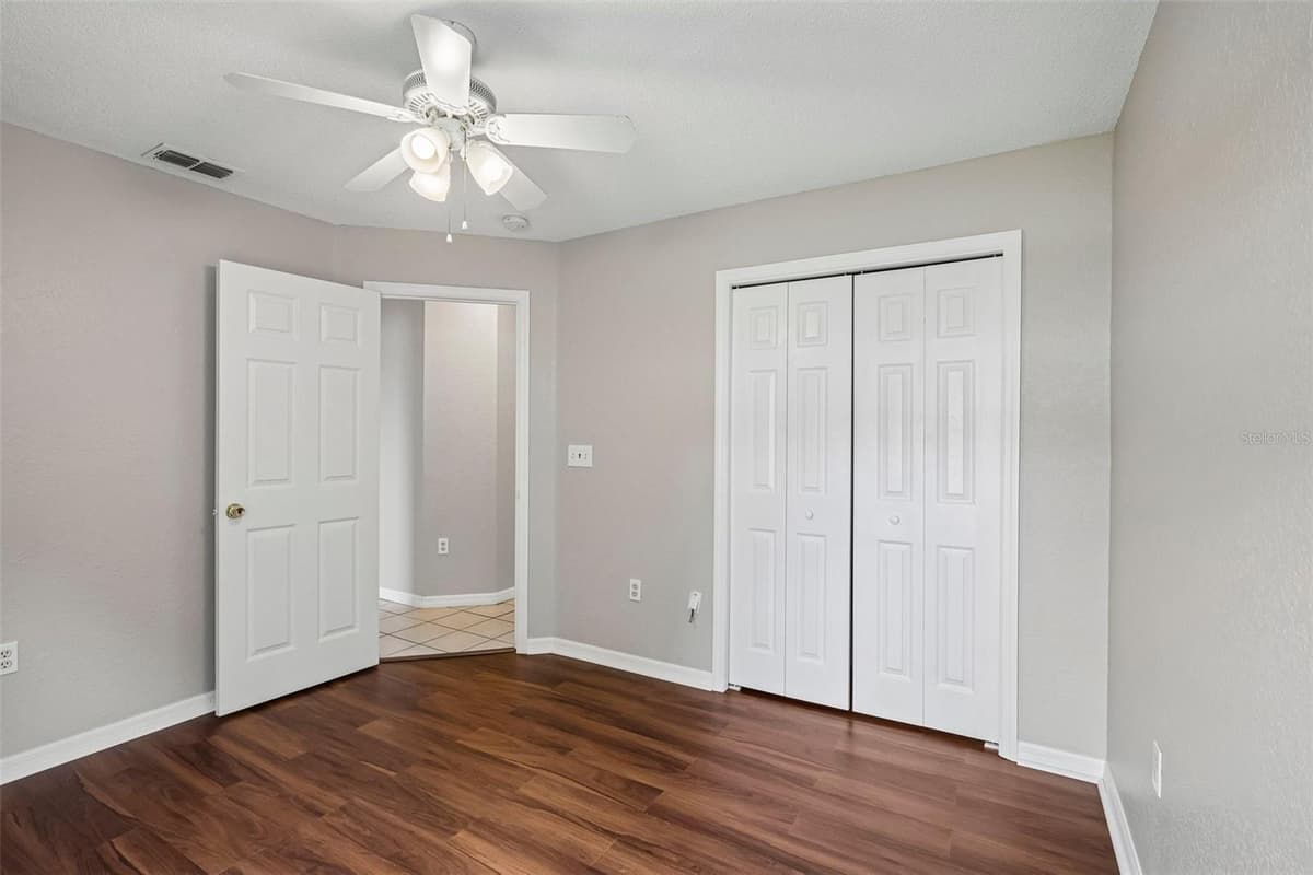 4871 CEDAR VIEW DRIVE — photo 41 of 51